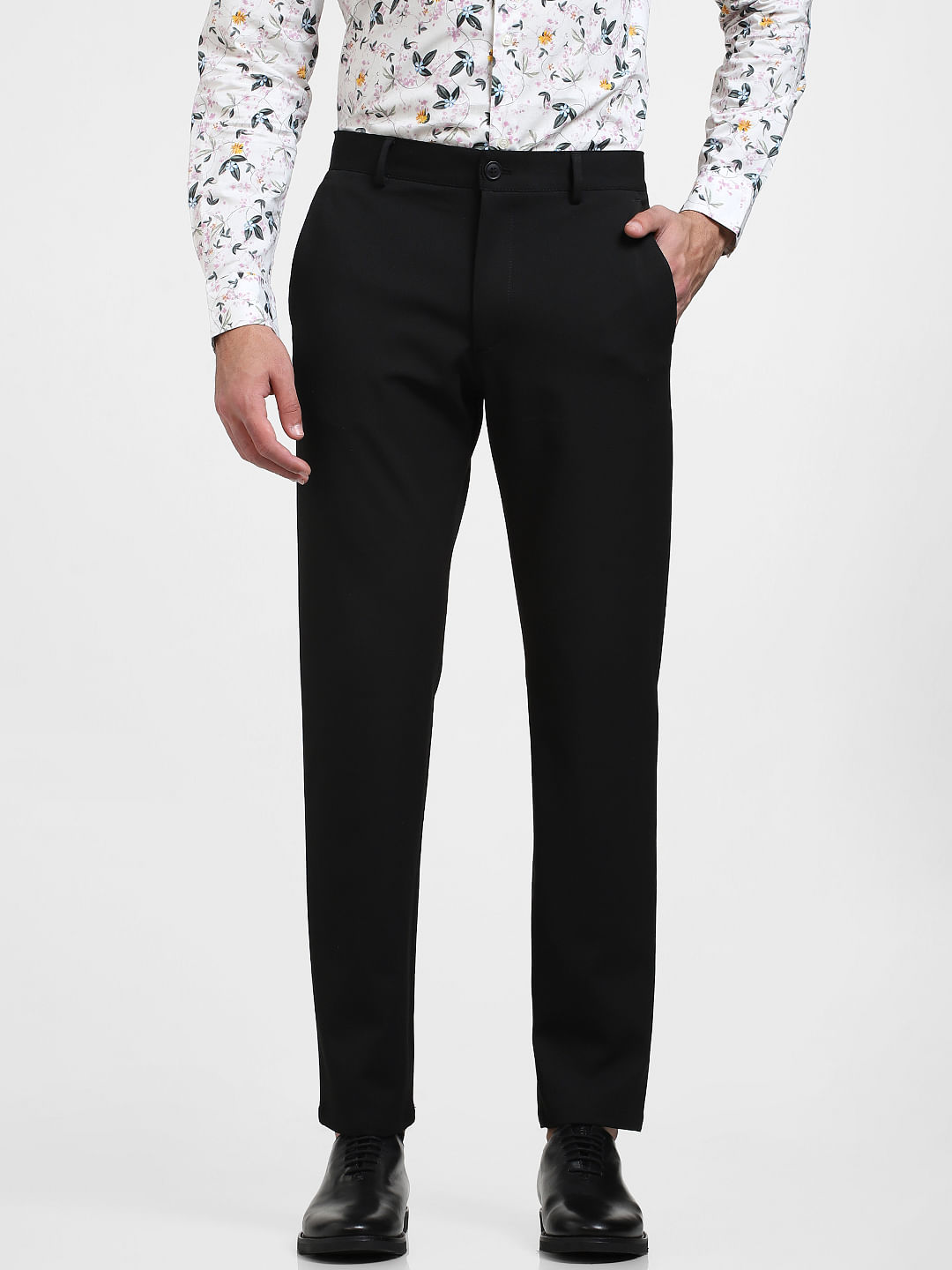 Buy Men Black Check Slim Fit Formal Trousers Online - 701940 | Peter England
